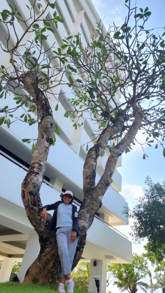 2000 ANAK TANGGA 55 TAHUN